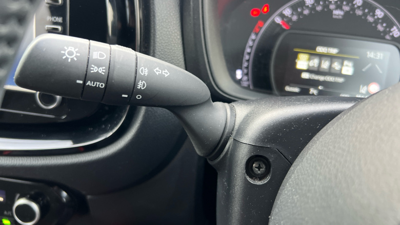 Toyota Aygo X 1.0 VVT-i Edge 5dr Petrol Hatchback